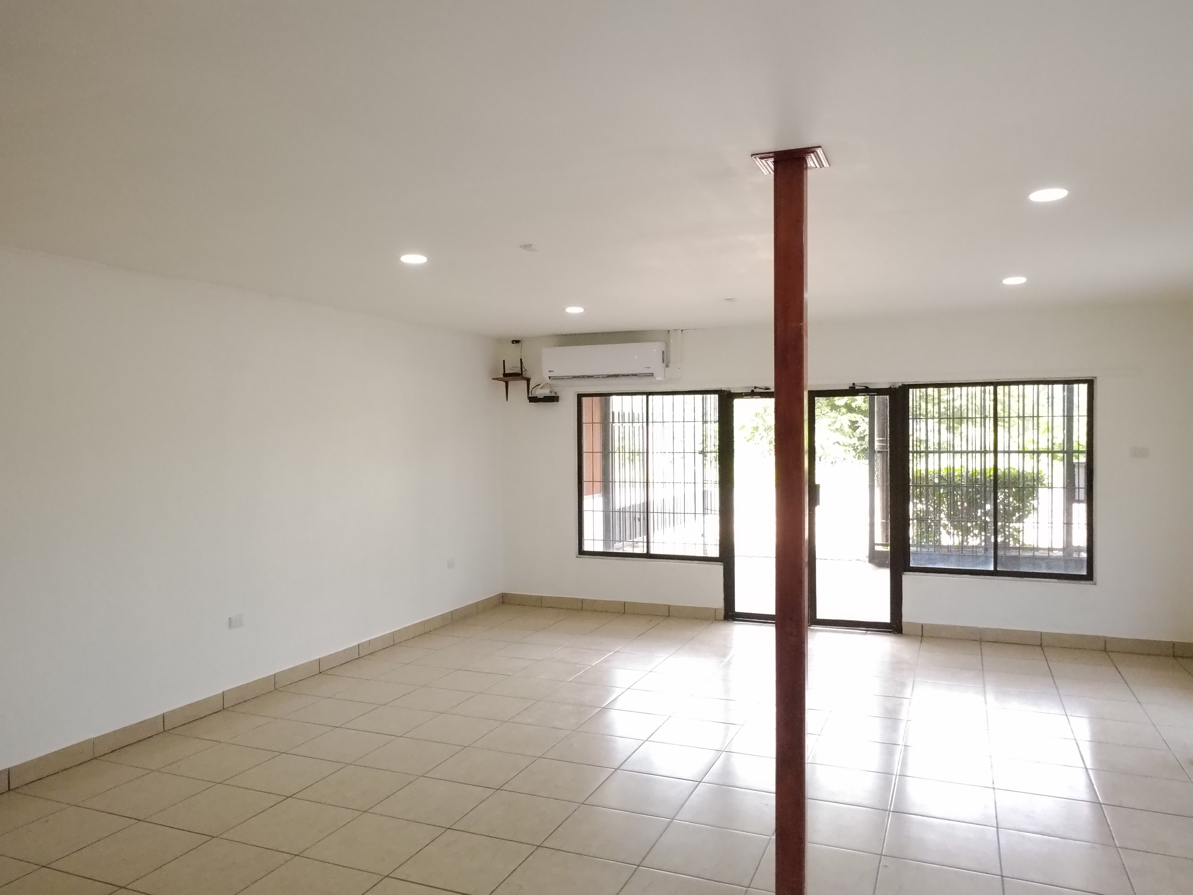 Commercial Lease in Huacas, Santa Cruz, main street · 5